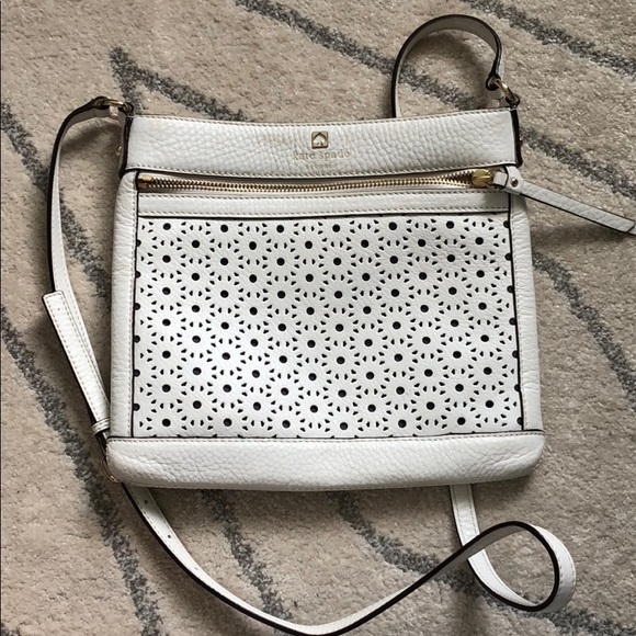 kate spade Handbags - Kate spade crossbody leather bag